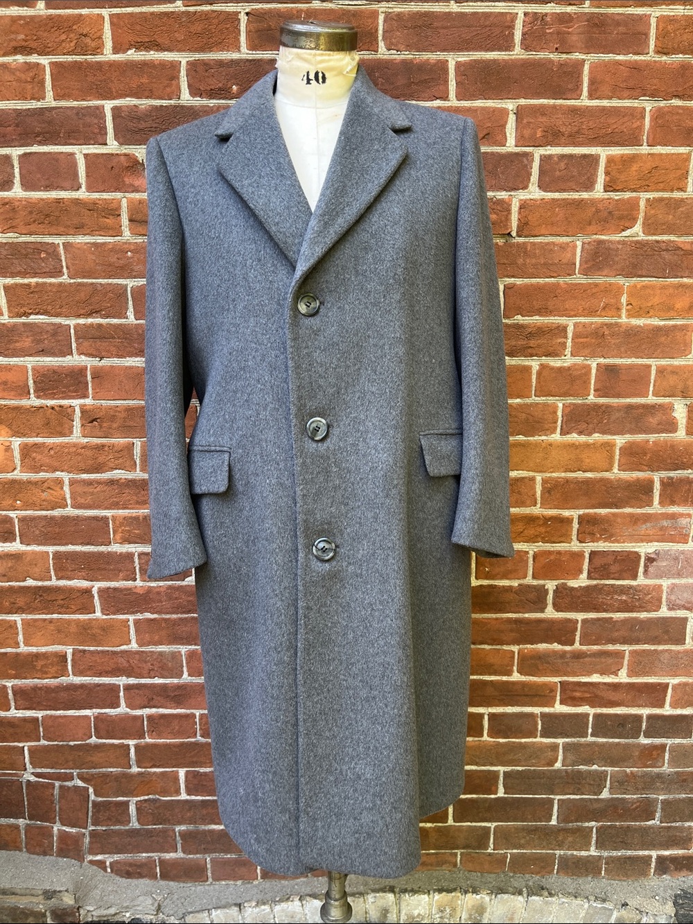 Classic Vintage Gray Wool Formal Overcoat Cashmere - Picture 4 of 11